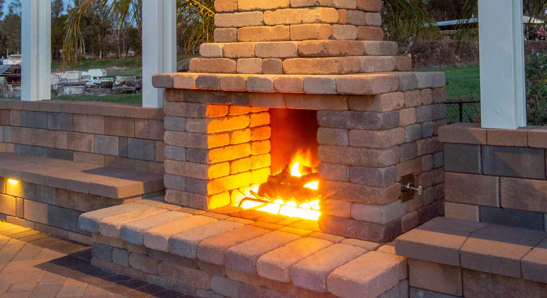 Semplice Outdoor Fireplace Kit