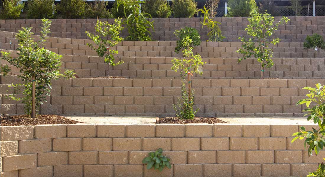 Keystone Retaining Wall Blocks Stone Face Structural Retaining Wall